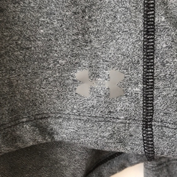 2/$25 Under Armour Grey Cowl Neck Hooded Top - Picture 4 of 7